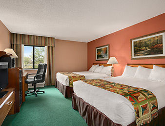 Baymont By Wyndham Osage Hotel