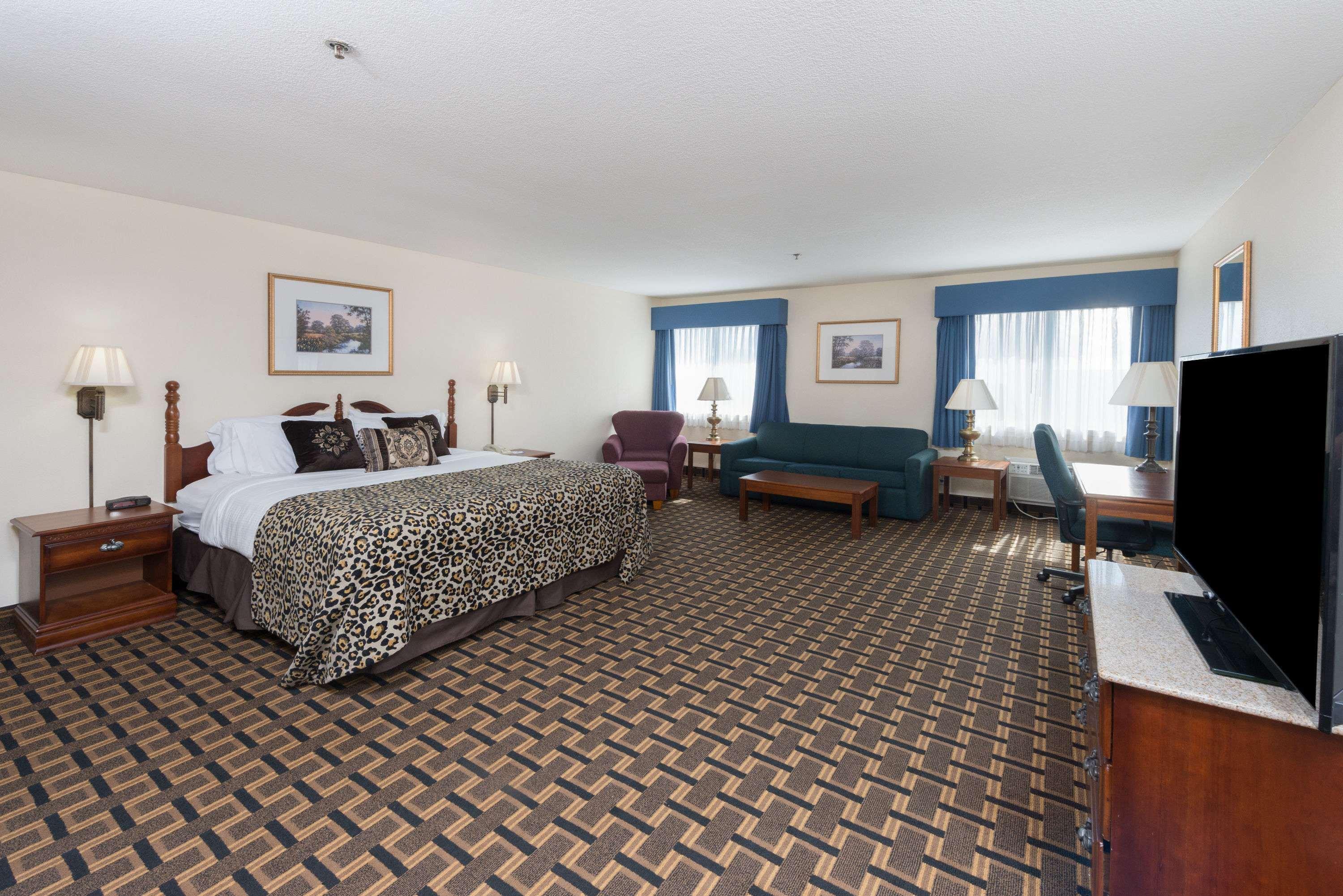 Baymont By Wyndham Osage Osage Beach
