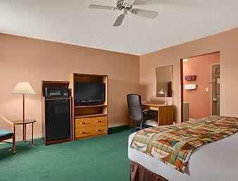 Baymont By Wyndham Osage 2*