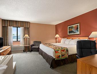 Baymont By Wyndham Osage Hotel 2*