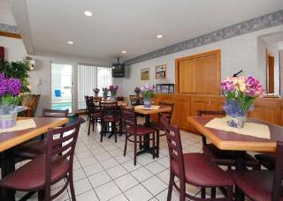 Baymont By Wyndham Osage Hotel