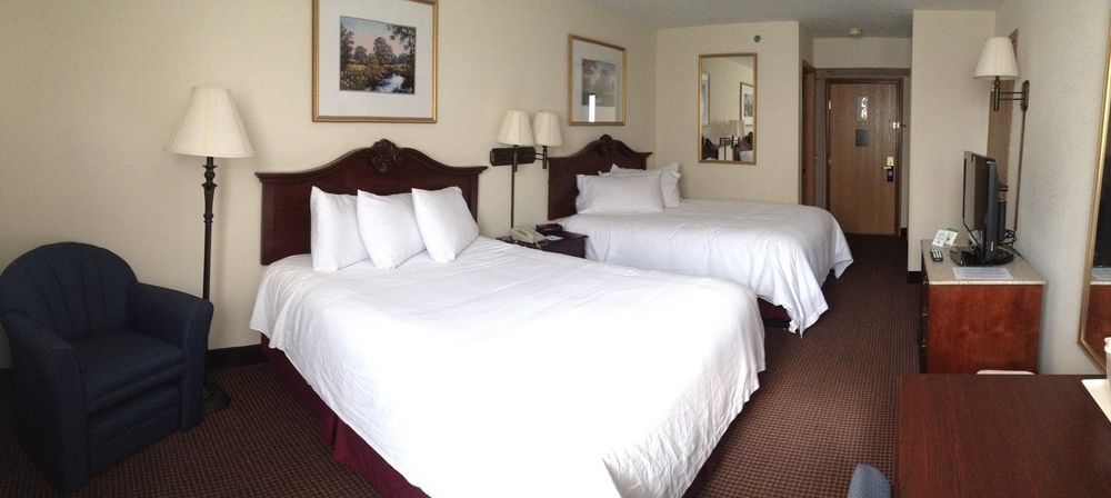 Hotel Baymont By Wyndham Osage 2*