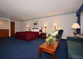 Hotel Baymont By Wyndham Osage Osage Beach