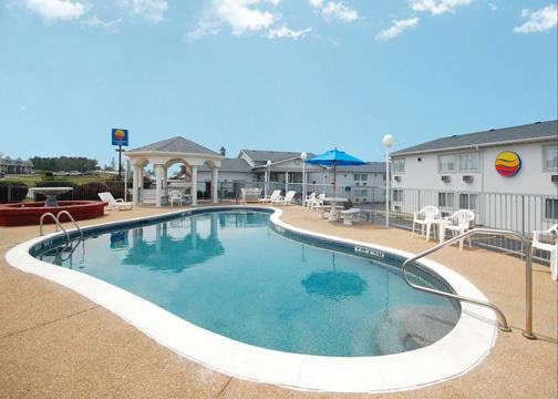 Baymont By Wyndham Osage Hotel